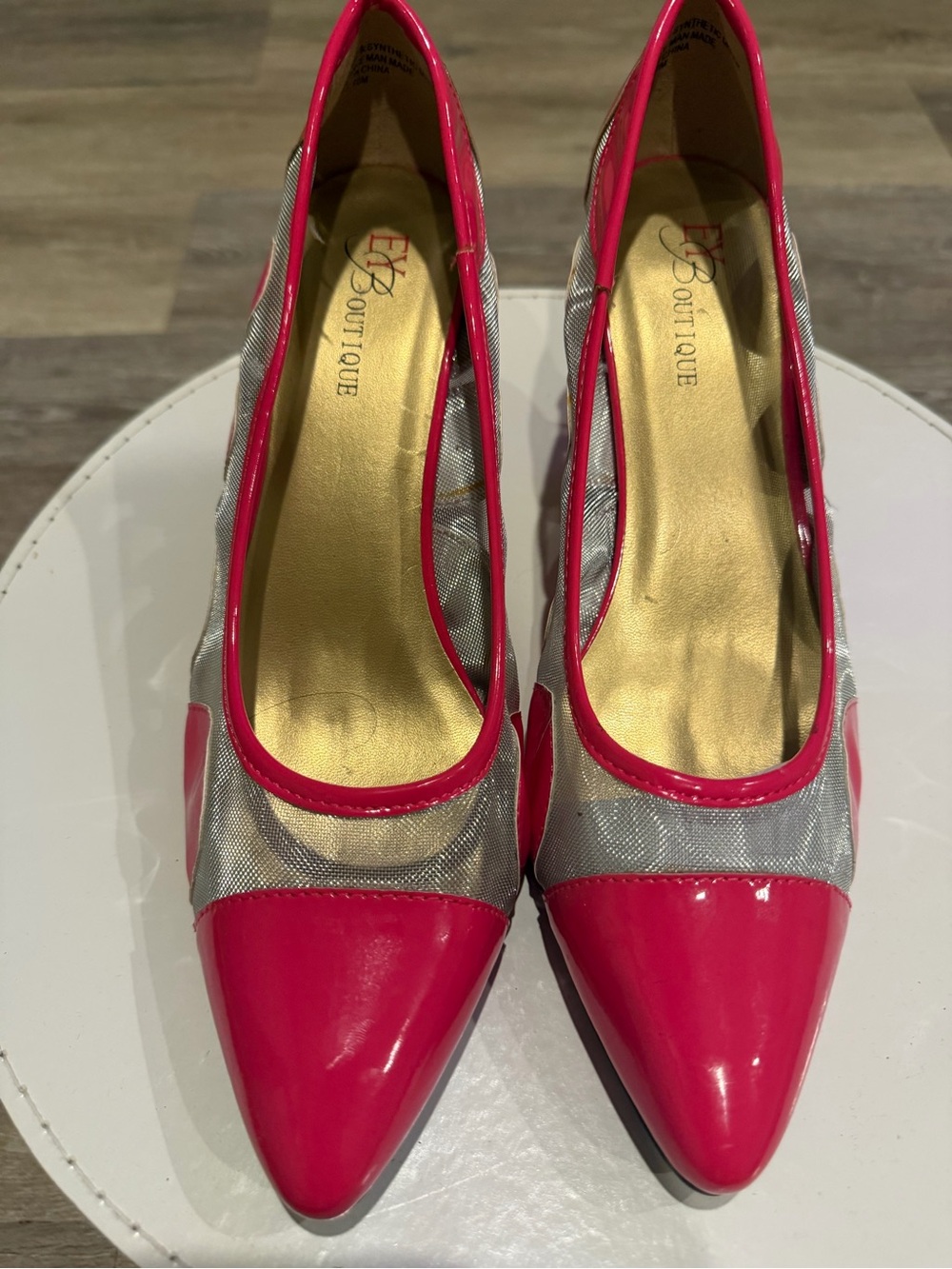 BKE Women's Hot Pink and Silver Pointed-Toe Pumps